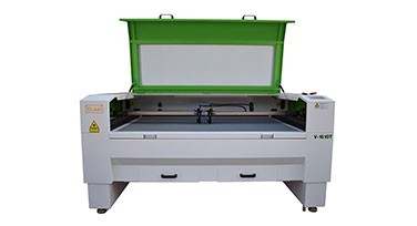 如何延長(zhǎng)玻璃雕刻機(jī)中激光管的使用壽命？